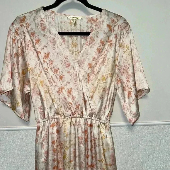 Andree Women’s Dress, Size S, Orange & Cream High low - Picture 3 of 8